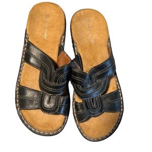 Naturalizer Parkland Black Leather Slip On Sz 6M EUC